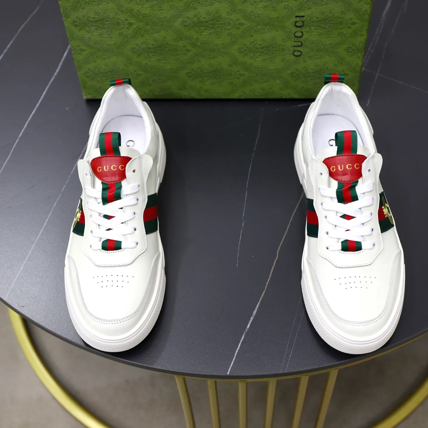 Ex-factory price: 462💰🙅‍♂️🙅‍♂️🙅‍♂️ Brand: GUCCI Standard code: 38-44 (45 customized) Grade: Same as the official website Material: Original leather splicing Comfortable and breathable pigskin lining Original wear-resistant outsole Style category: Men's fashion casual shoes Running sneakers Distinguished luxury brand elements Top luxury Color: actual picture color